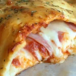 Calzone: Inbakad Pizza Din Smakupplevelse!