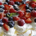 Pavlova med citron och bär