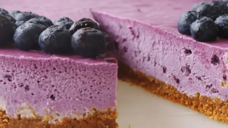 Blåbärscheesecake: Enkelt Recept med Fräsch Smak