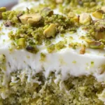 Lyxig Pistagekaka med frosting på 40 minuter