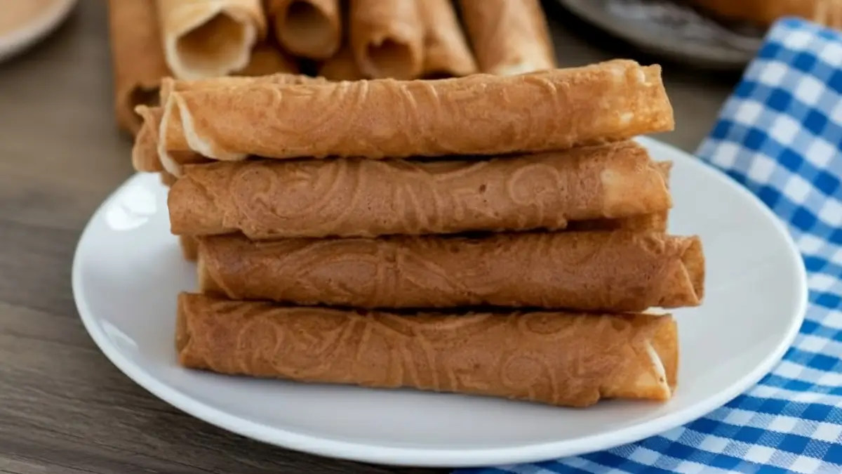 Lyxiga Rullrån med Smör och Vaniljsocker