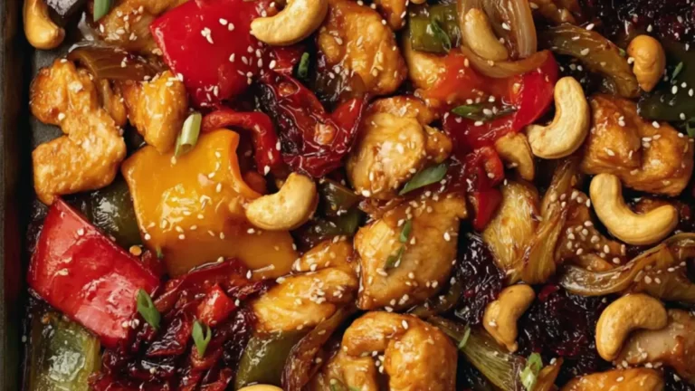 Färgstark Plåt Bakad Cashewkyckling med Röd Paprika