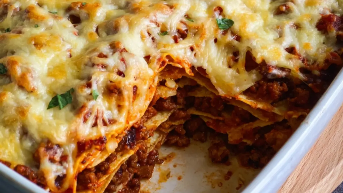 Tacogratäng med dragspelsvikta tortillabröd