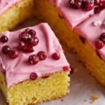 Glutenfria saffransrutor med lingonfrosting