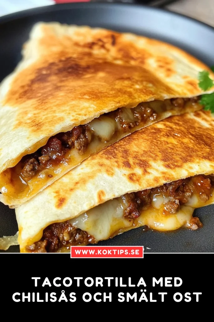 Tacotortilla med chilisås och smält ost