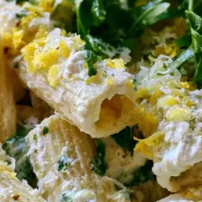Citronpasta med Ricotta och Ruccola Recept