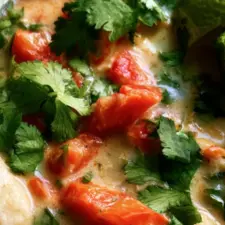 Kokos- och limesoppa med torsk recept