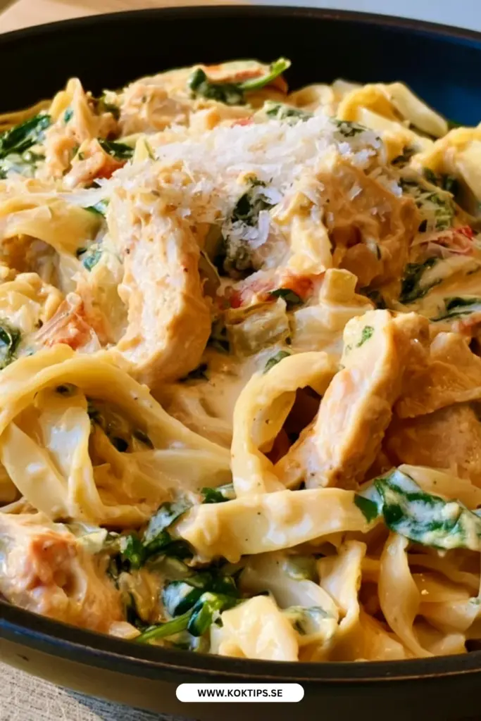 Krämig kycklingpasta med hemgjord bandspagetti: det bästa receptet för vardagen