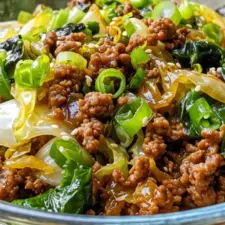 Kinesisk färs- och kålpanna med nötfärs recept