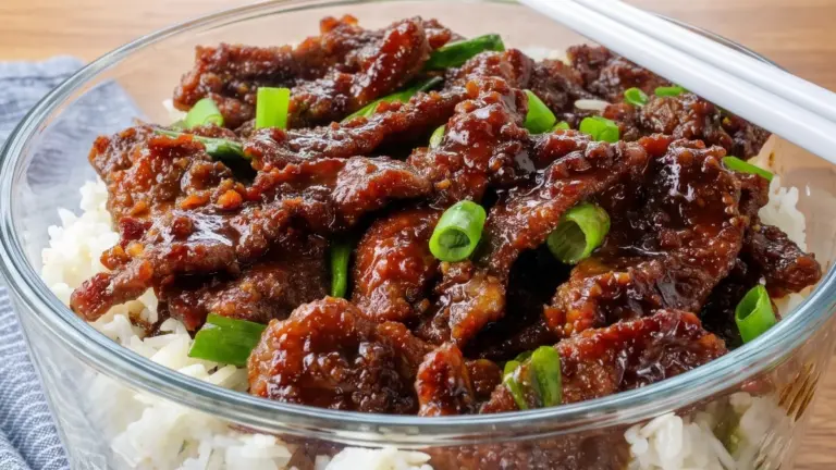Mongolisk biff på 30 minuter: det bästa receptet för en snabb vardagsmiddag