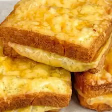 Perfekt ostig toast airfryer recept