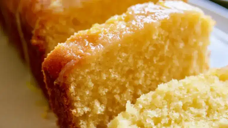 Citronig sockerkaka som smälter i munnen: enkelt hemlagat recept
