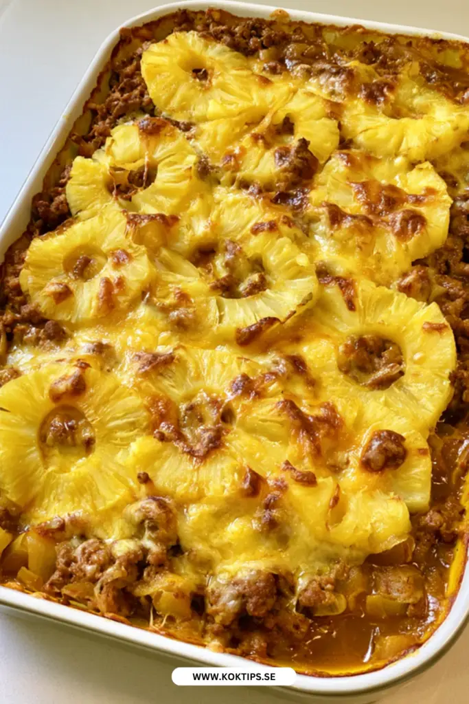 Bästa köttfärsgratäng med ananas och curry för en vardagsmiddag med retrokänsla
