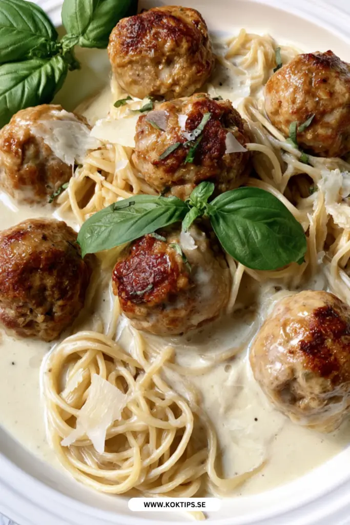 Köttbullar i parmesansås: hemlagat, snabbt och riktigt gott till pasta